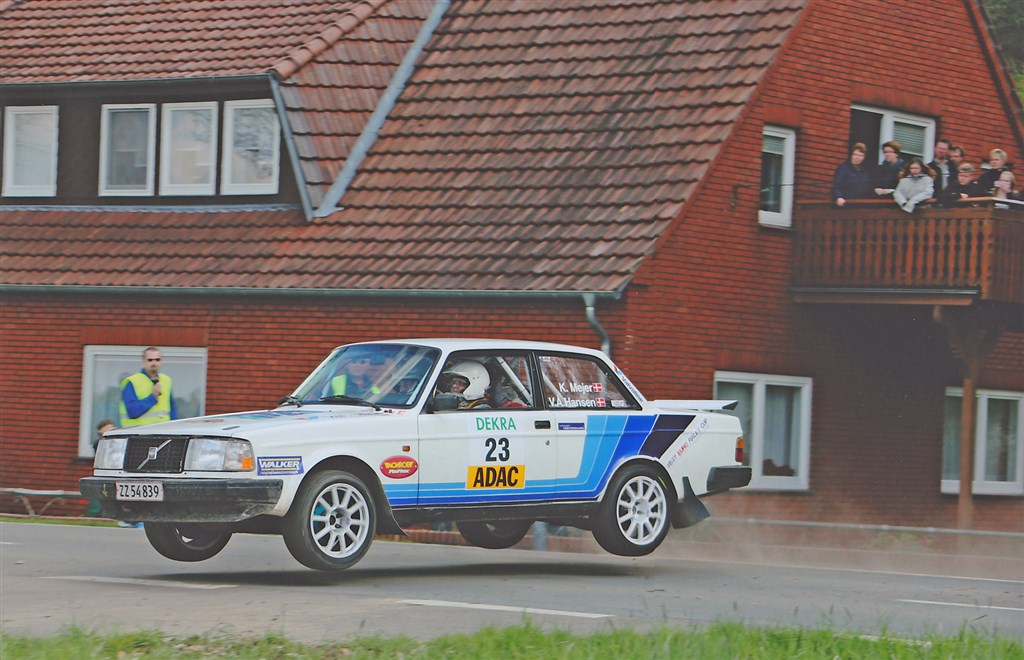 Kurt Mejer og Vagn Åge Hansen i sidste års Rallye Sulinger Land.
(Foto: Sascha)